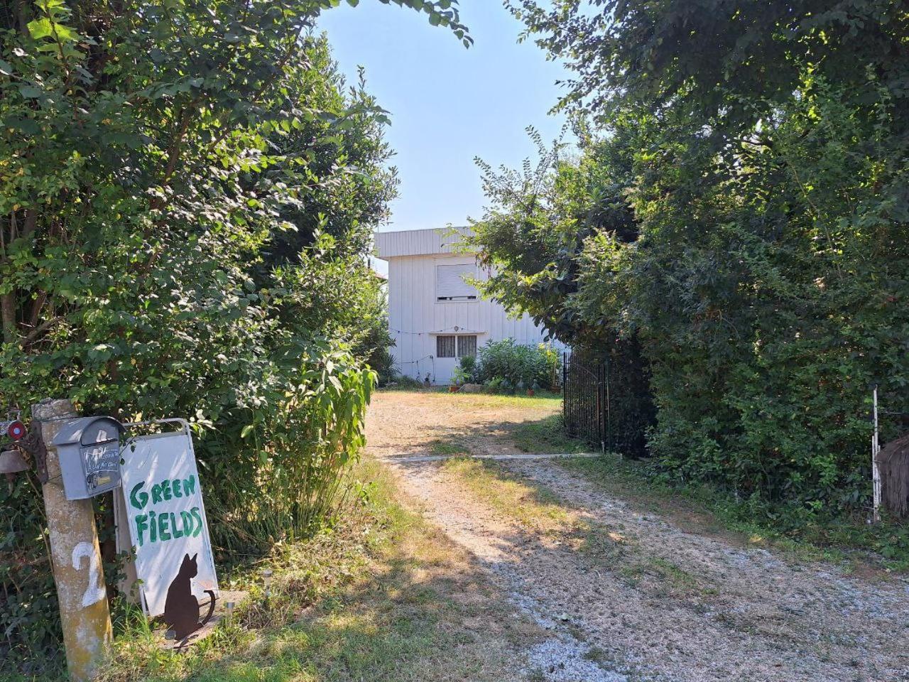 Green Fields Padova Luaran gambar
